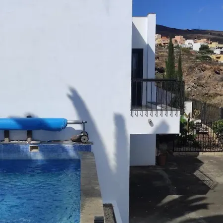 Holiday home Luxury Ocean Views Heated Pool Private Candelaria