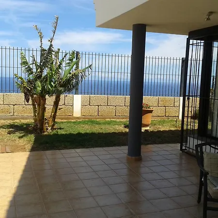 Luxury Ocean Views Heated Pool Private Holiday home *
