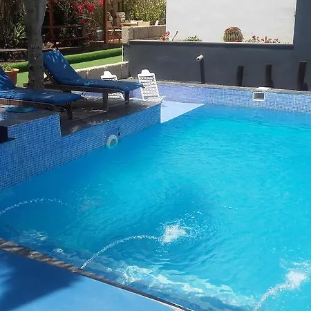 Luxury Ocean Views Heated Pool Private Holiday home Candelaria
